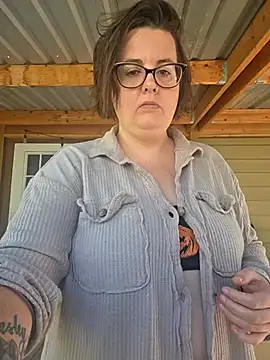 Snapshot of valeriejane chatting on November 16, 2025, 6:13 pm valeriejane online show from November 16, 2025, 6:13 pm