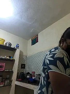 Villageanuty online show from November 12, 2025, 6:25 am