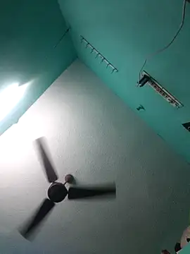 Villageanuty online show from April 23, 2026, 2:35 am