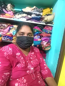 Villageanuty online show from April 29, 2026, 12:31 pm