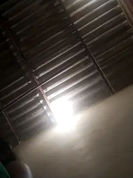 Queen 0011 online show from September 12, 2025, 10:48 am