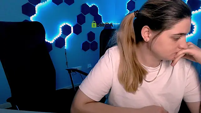 Snapshot of inga_gree chatting on November 28, 2025, 9:56 am inga gree online show from November 28, 2025, 9:56 am