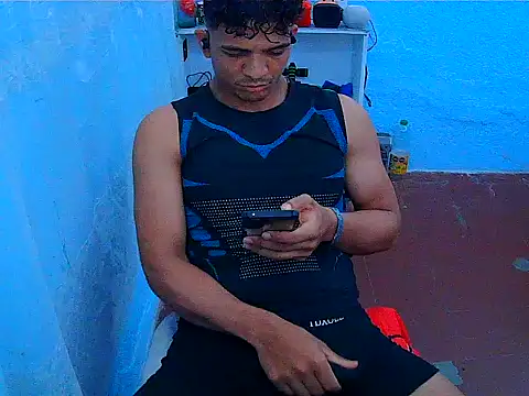 Snapshot of tonny1997duran chatting on May 31, 2026, 5:59 am tonny1997duran online show from May 31, 2026, 5:59 am