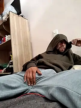 Snapshot of wolfsexmxn chatting on September 28, 2025, 6:35 pm wolfsexmxn online show from September 28, 2025, 6:35 pm