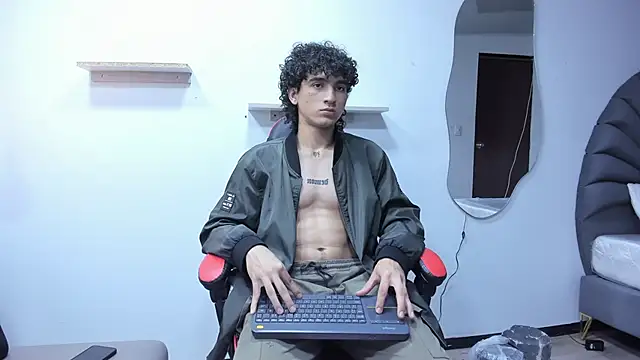 Snapshot of JackesTaylor chatting on September 11, 2025, 5:07 am JackesTaylor online show from September 11, 2025, 5:07 am