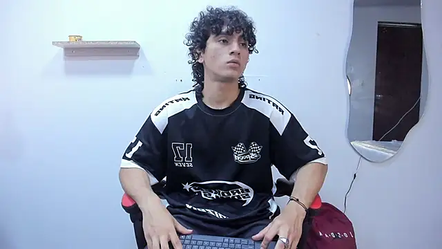 Snapshot of JackesTaylor chatting on September 22, 2025, 4:47 am JackesTaylor online show from September 22, 2025, 4:47 am