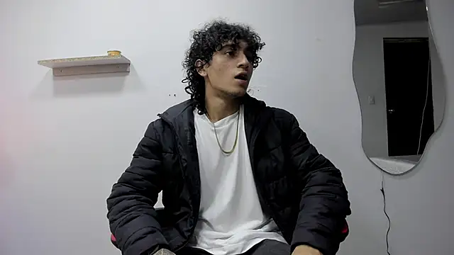 Snapshot of JackesTaylor chatting on November 2, 2025, 4:59 am JackesTaylor online show from November 2, 2025, 4:59 am