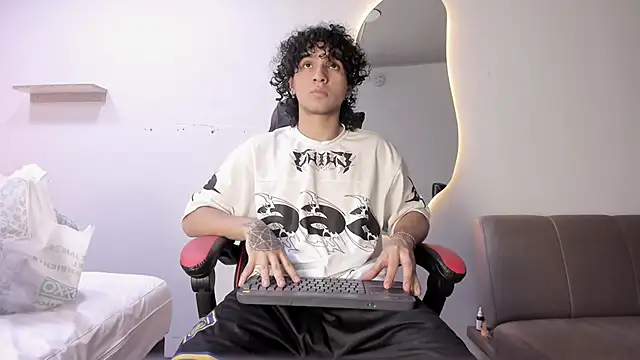 Snapshot of JackesTaylor chatting on February 8, 2026, 5:00 am JackesTaylor online show from February 8, 2026, 5:00 am