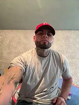 crazybarber69 online show from November 21, 2025, 8:40 pm