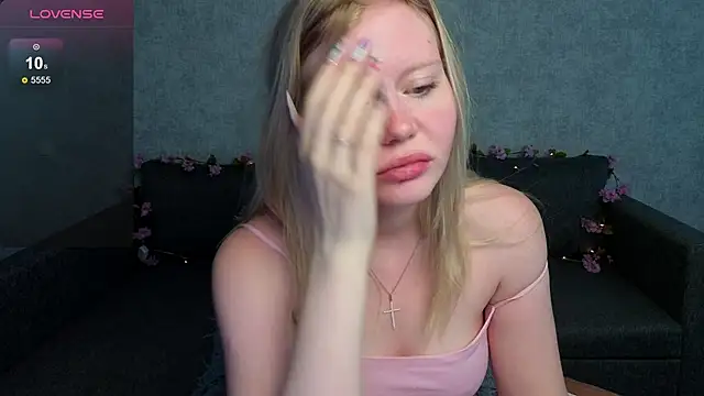 Wendy 228 online show from July 27, 2026, 2:29 am