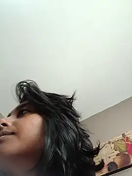 littlemissdevil69 online show from March 11, 2026, 5:35 am