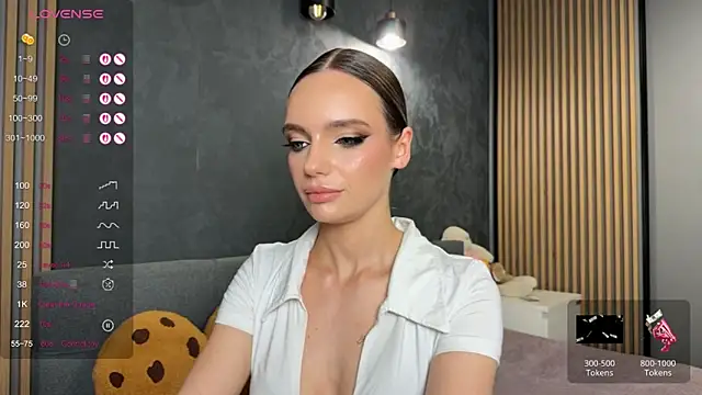 litlle angelll online show from May 16, 2026, 9:24 pm