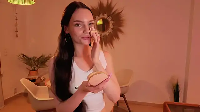 litlle angelll online show from July 10, 2026, 8:22 pm
