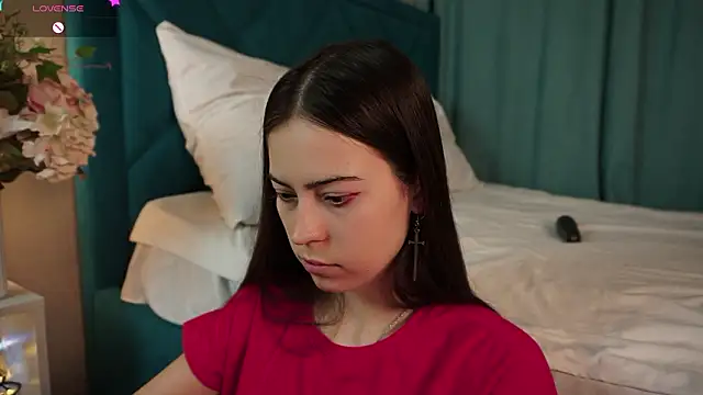 ywixos online show from March 13, 2026, 2:45 pm