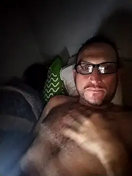 Snapshot of lufercapo chatting on November 12, 2025, 9:32 am lufercapo online show from November 12, 2025, 9:32 am