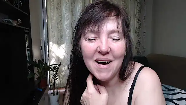 Illusionq online show from May 25, 2026, 5:24 am