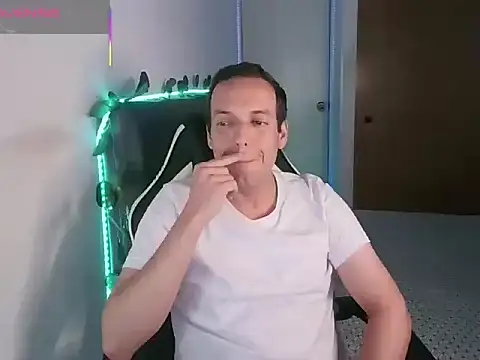 Snapshot of Cerso1 chatting on June 6, 2026, 1:11 am Cerso1 online show from June 6, 2026, 1:11 am