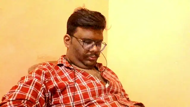 brownbear6 online show from October 18, 2025, 3:13 pm