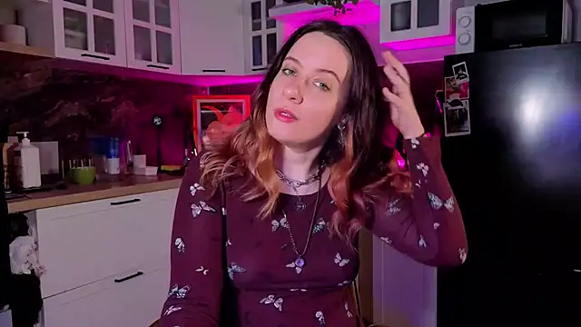 NanaMoonlight online show from April 4, 2026, 1:30 pm