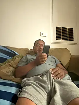 Snapshot of julio_p chatting on September 18, 2025, 2:57 am julio p online show from September 18, 2025, 2:57 am