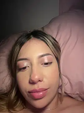 Snapshot of MissCat_ chatting on January 9, 2026, 12:46 am MissCat online show from January 9, 2026, 12:46 am