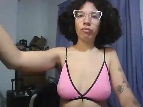 loliporomero online show from September 25, 2025, 12:03 am