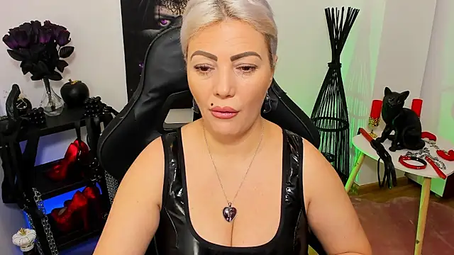 demisweet online show from January 26, 2025, 10:55 am