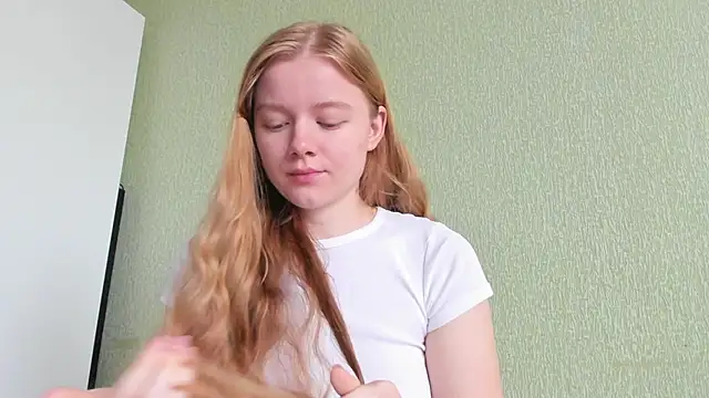 Eva yamioka online show from October 12, 2025, 5:17 am