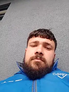 nihattttttttttttttt online show from October 19, 2025, 1:23 pm