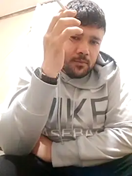 nihattttttttttttttt online show from December 1, 2025, 8:47 pm