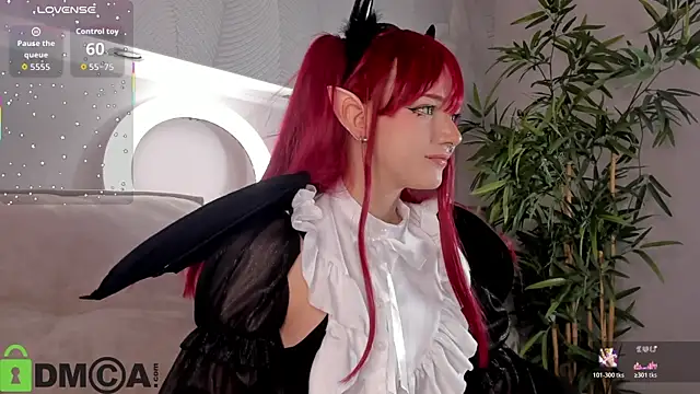 Snapshot of Molly_Platt chatting on February 11, 2026, 9:25 am Molly Platt online show from February 11, 2026, 9:25 am