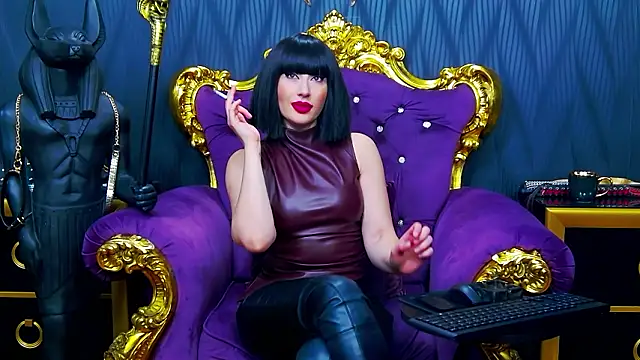 LaraMaeve online show from February 5, 2026, 6:07 am