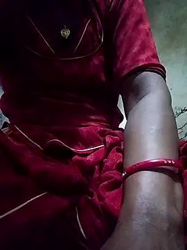 aunty sumy online show from October 6, 2025, 1:03 am