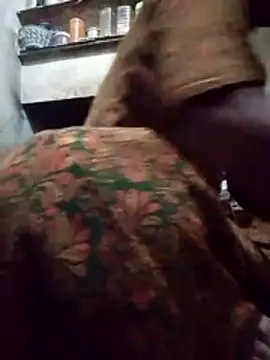 aunty sumy online show from October 28, 2025, 1:09 am