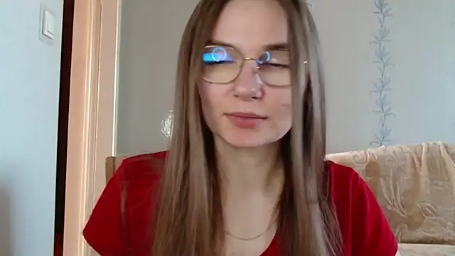 LooveELLYx online show from March 15, 2025, 7:53 am