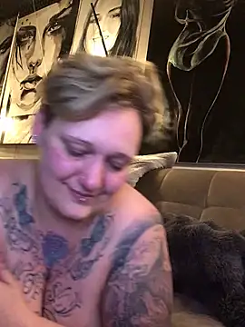 Ich-eben123 online show from March 12, 2026, 9:32 pm