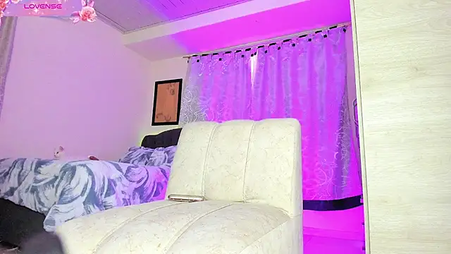 Miss liizz online show from September 15, 2025, 10:10 pm