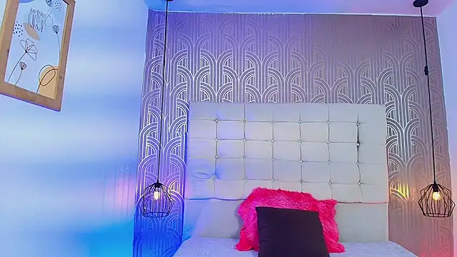 LexieBloom online show from May 15, 2026, 3:46 am