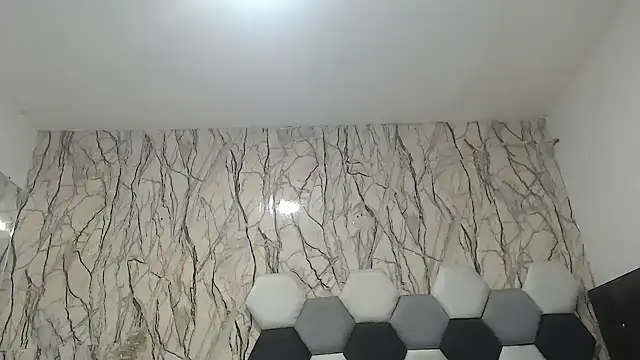 AntonellaBlanc online show from March 7, 2026, 2:52 am