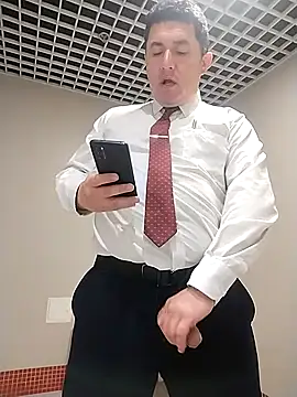 BigCristh79 online show from November 24, 2025, 8:14 am