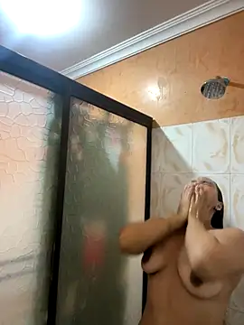 effie castroo online show from October 12, 2025, 3:44 pm