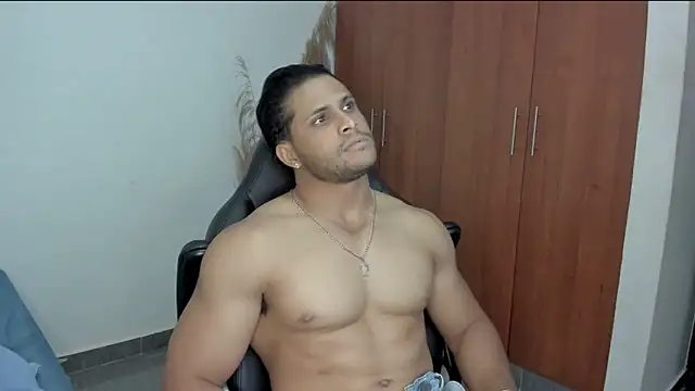 Evansdark1 online show from May 15, 2026, 11:45 pm