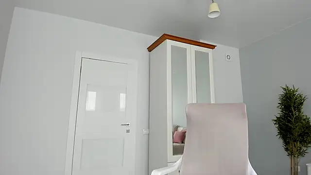 synop sis online show from October 4, 2025, 2:31 am