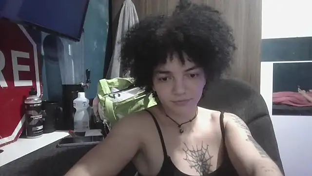 CamillyBlum online show from March 20, 2026, 2:05 am