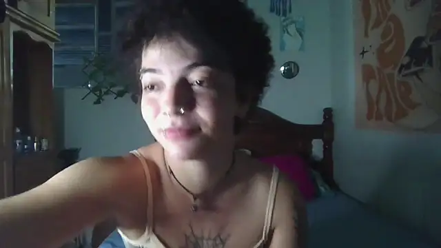 CamillyBlum online show from April 7, 2026, 12:22 am