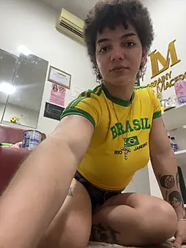 CamillyBlum online show from June 19, 2026, 11:41 pm