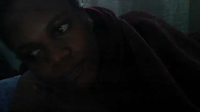 sexythae32 online show from September 21, 2025, 1:29 am