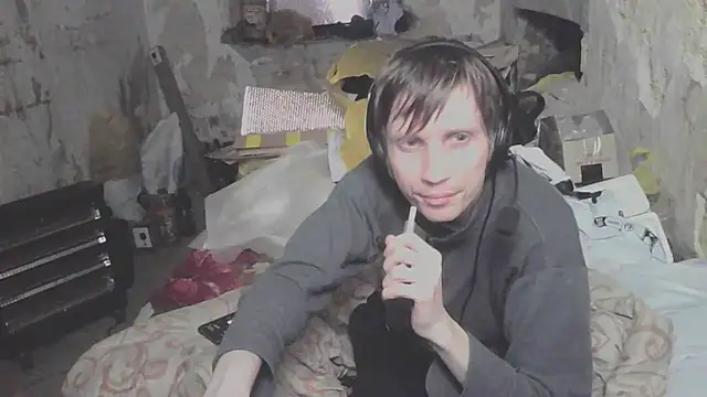 makarov1993 online show from April 22, 2026, 7:59 pm