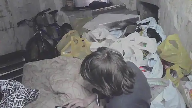 makarov1993 online show from May 16, 2026, 3:36 am