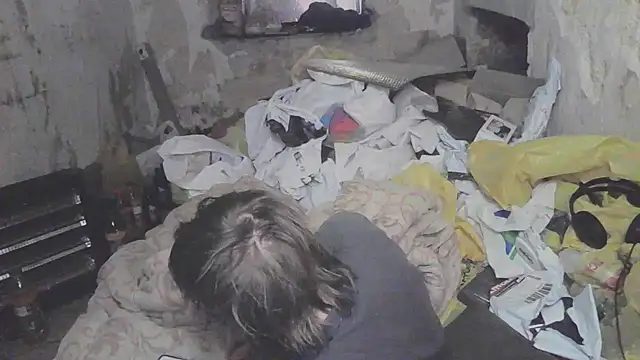makarov1993 online show from May 21, 2026, 8:32 am